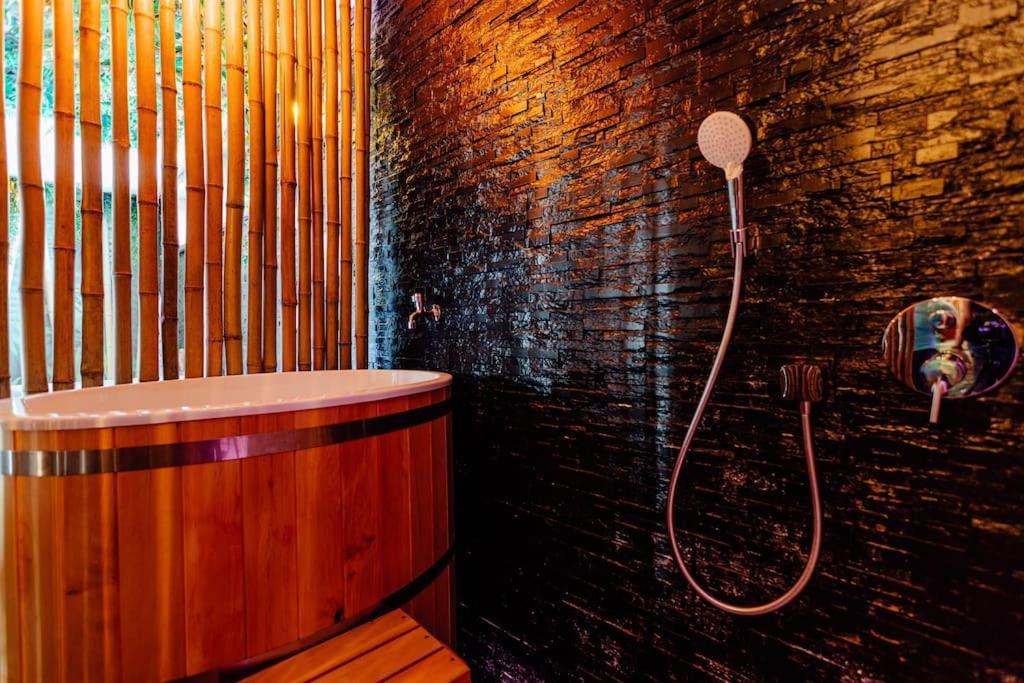 Paradise Wellness Residence เทรโควา ภายนอก รูปภาพ
